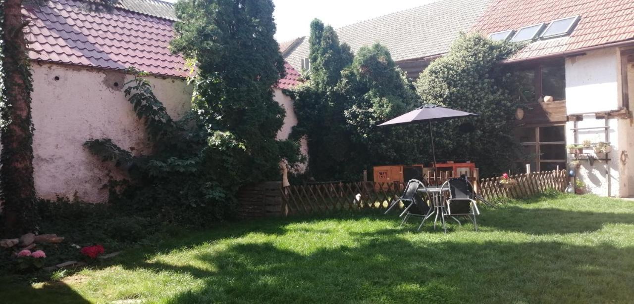 Keramický a výtvarný ateliér Konešín Konesin Exterior foto