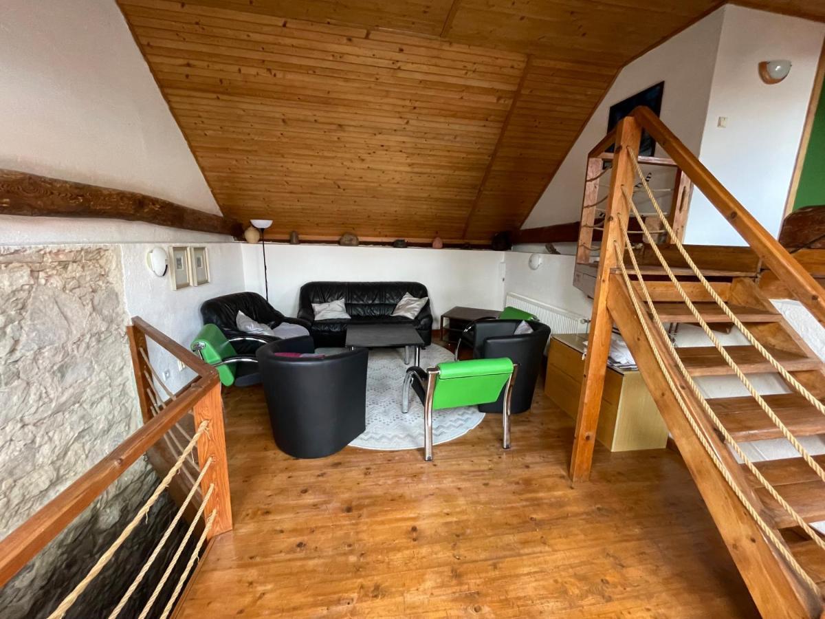 Keramický a výtvarný ateliér Konešín Konesin Exterior foto